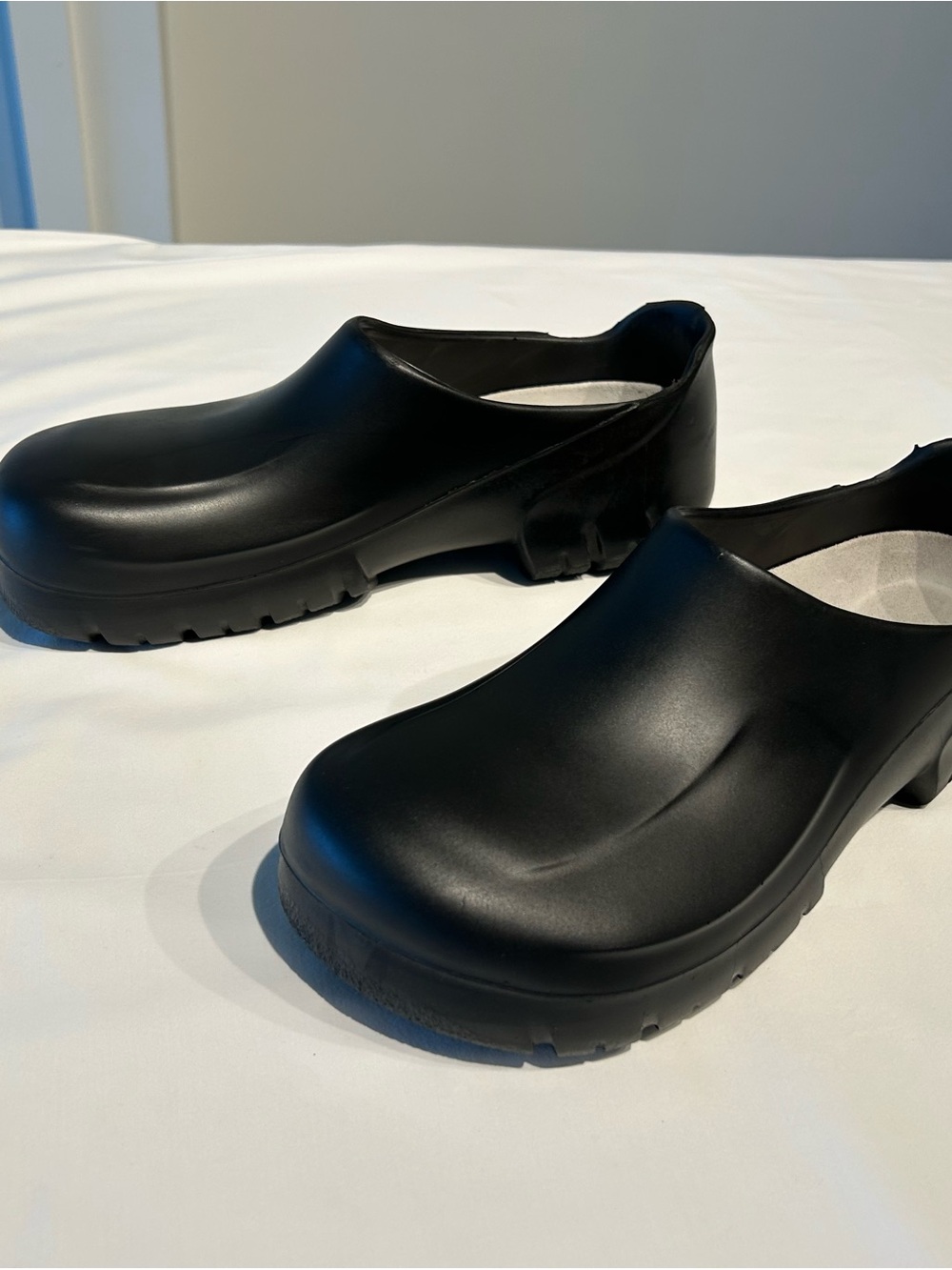 Men’s Black Slip-On Clog